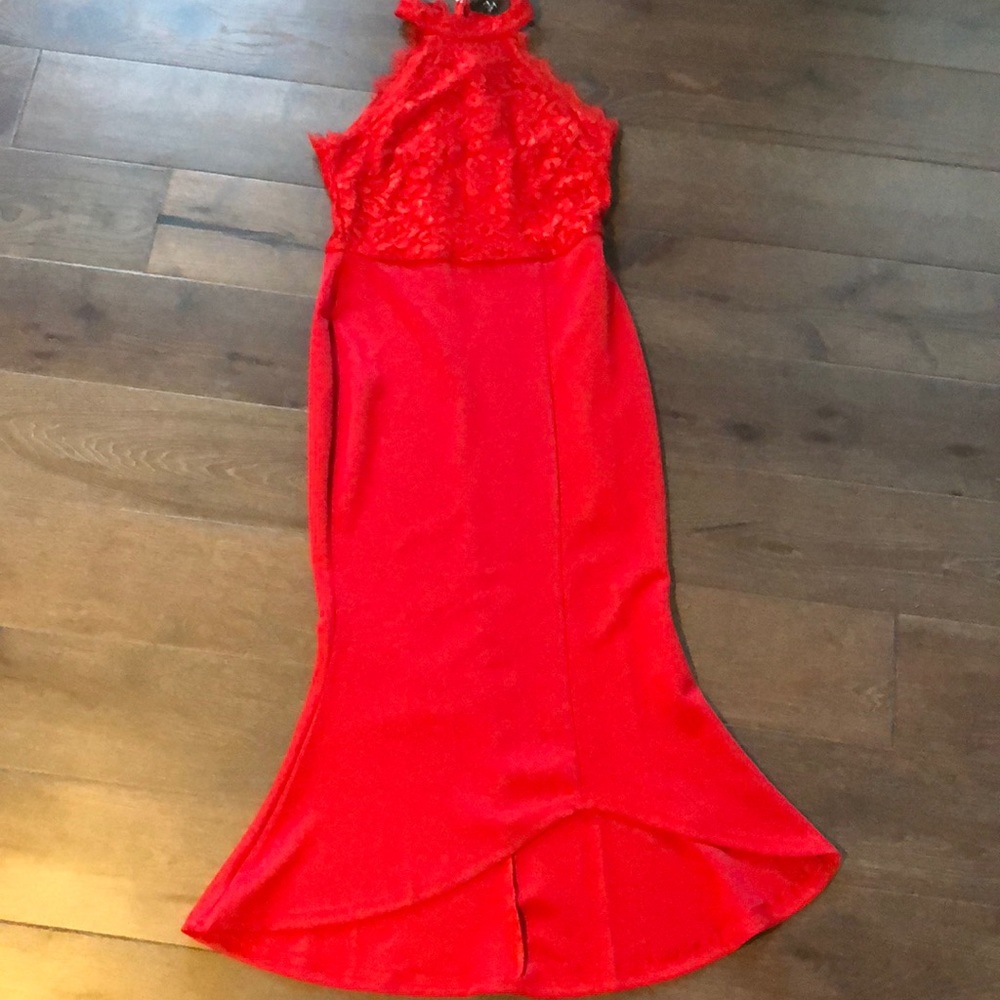 Sassy red dress!